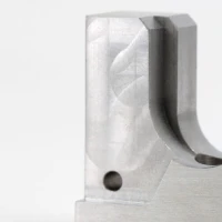 Aluminum alloy